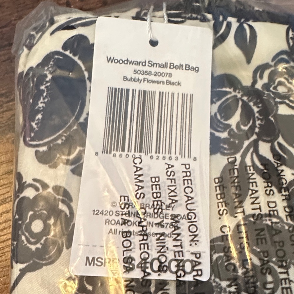 Vera Bradley Floral Belt Bag - Black and Cream - Brand New w/ Tags - Picture 5 of 5